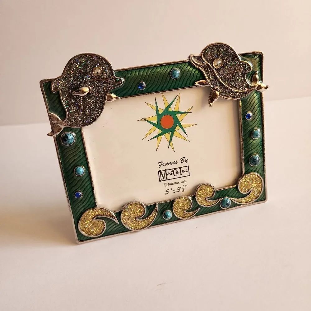 Dolphin Metal Frame by Mistco Inc.